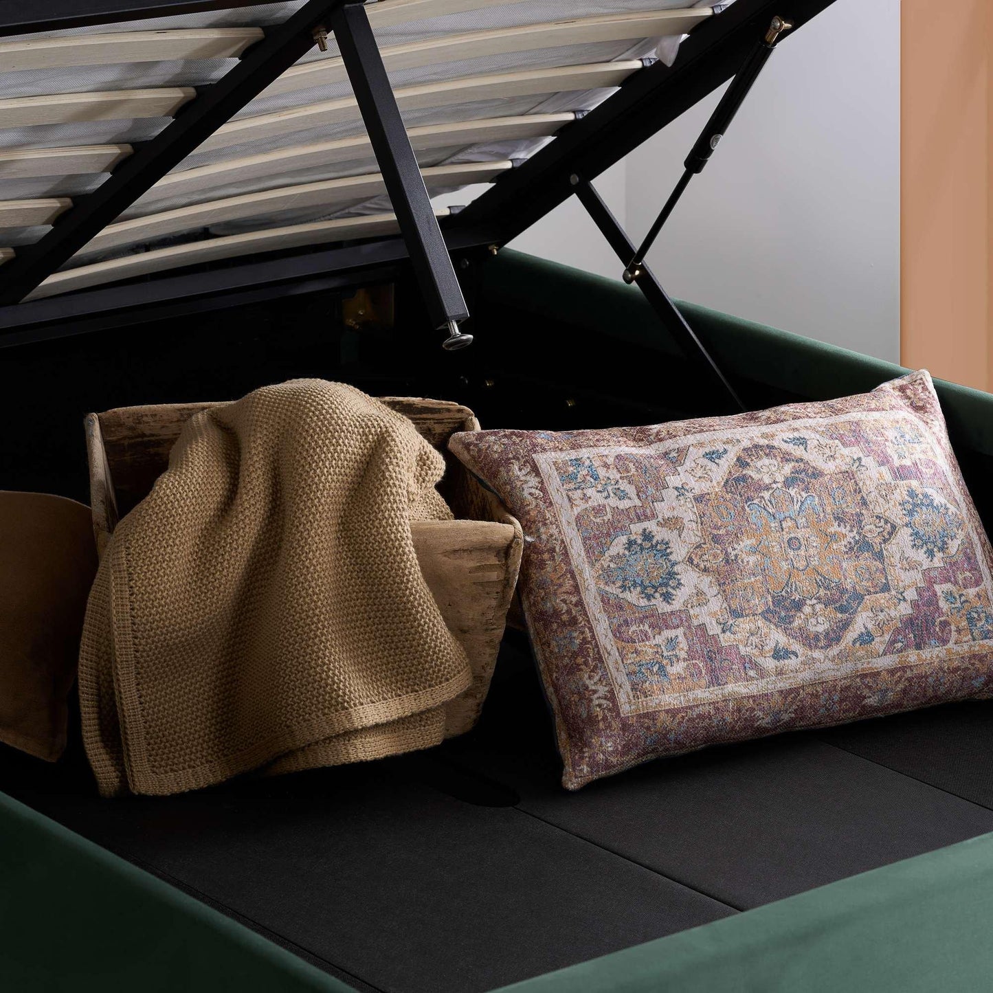 Birlea Loxley Ottoman Bed