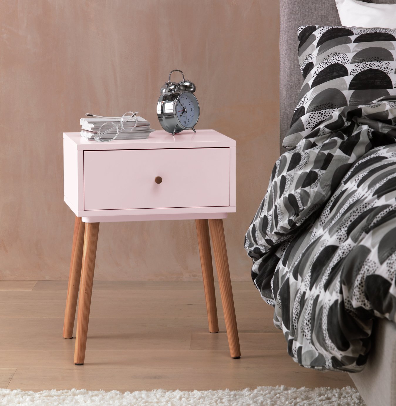 Habitat Otto 1 Drawer Bedside Table - Pink