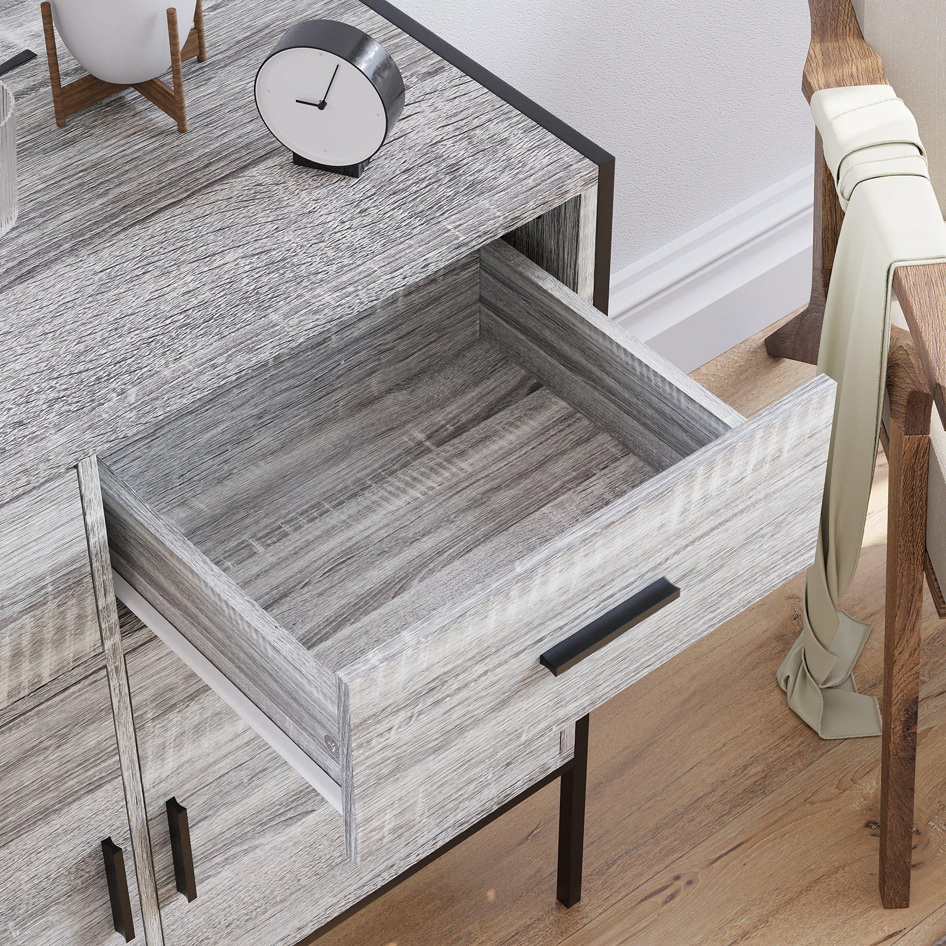 Lassic Vida Designs Brooklyn 2 Door 2 Drawer Sideboard