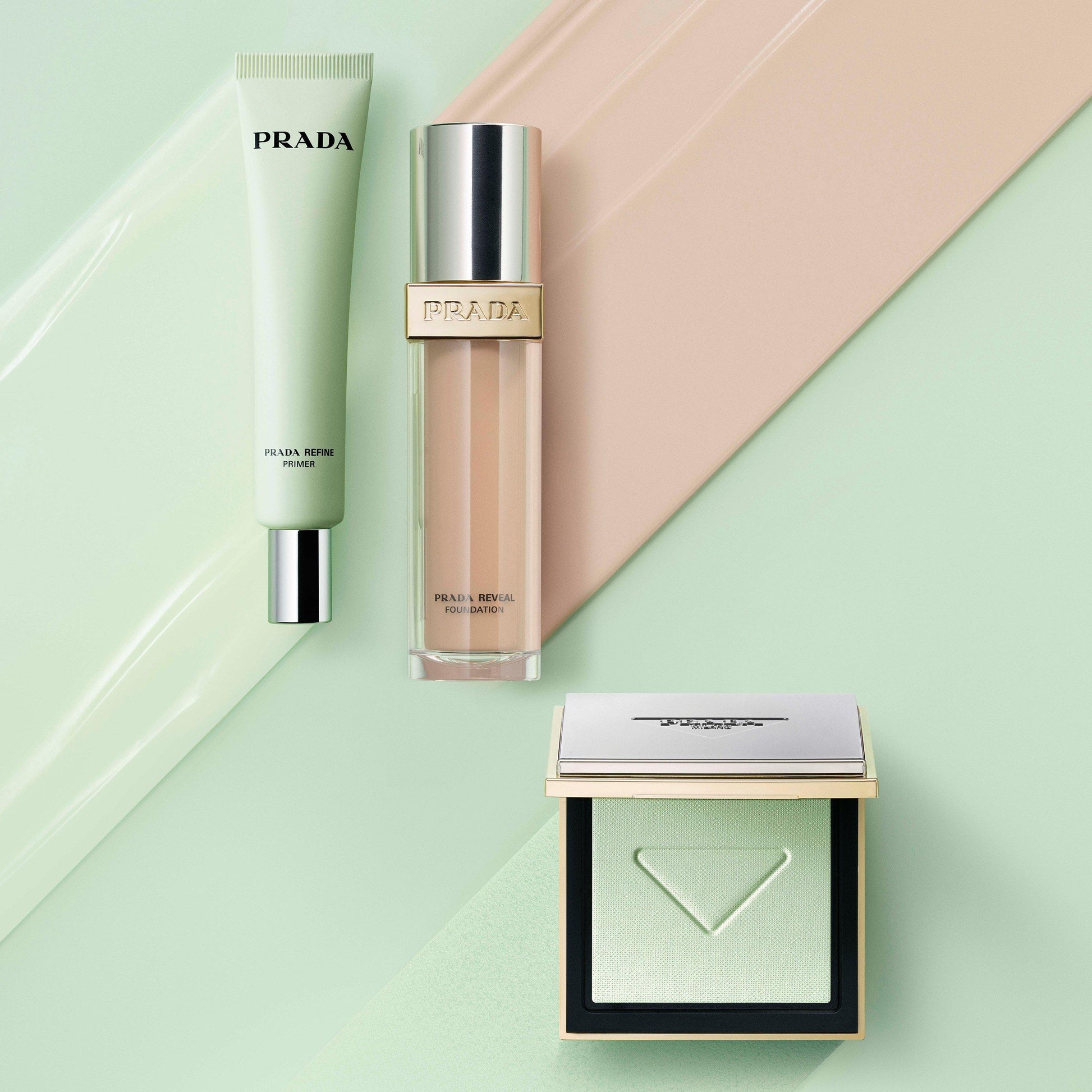 Prada Beauty Beauty Primer for Pore Blurring and Minimising Fine Lines