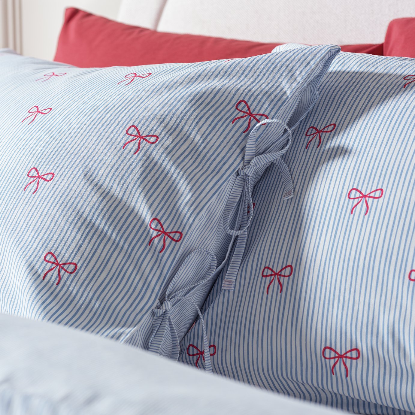 Argos Home Blue Stripe Bows Bedding Set - Single