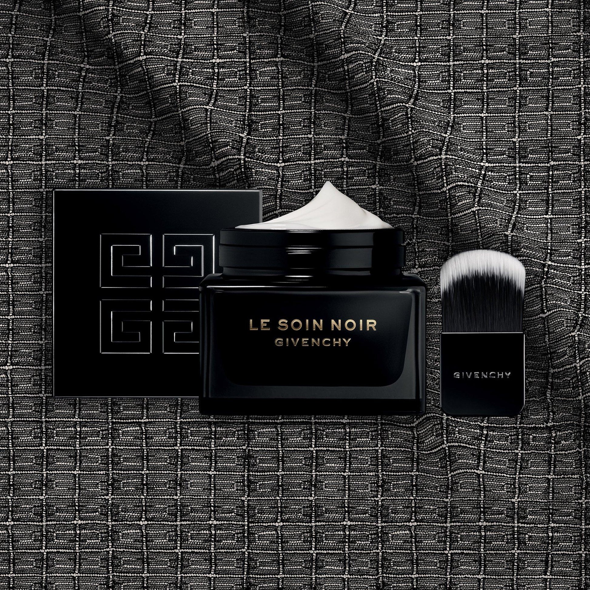 GIVENCHY Givenchy Le Soin Noir Firming Lace Mask
