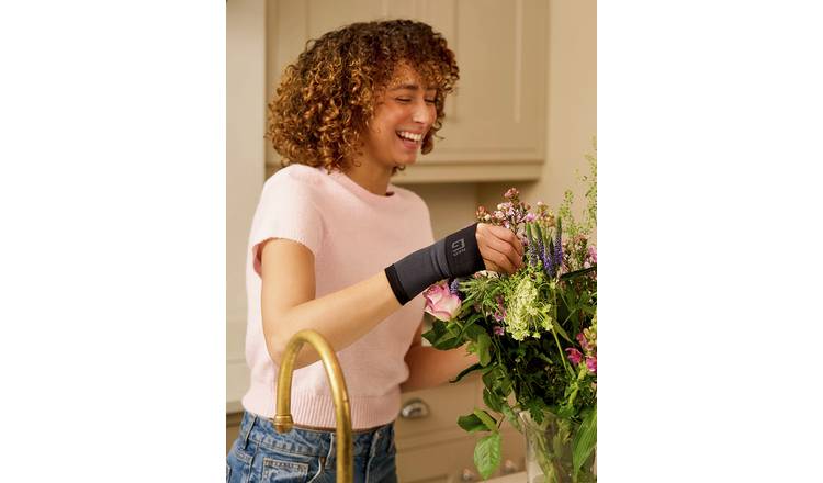 Neo G Airflow Wrist & Thumb Support - Medium