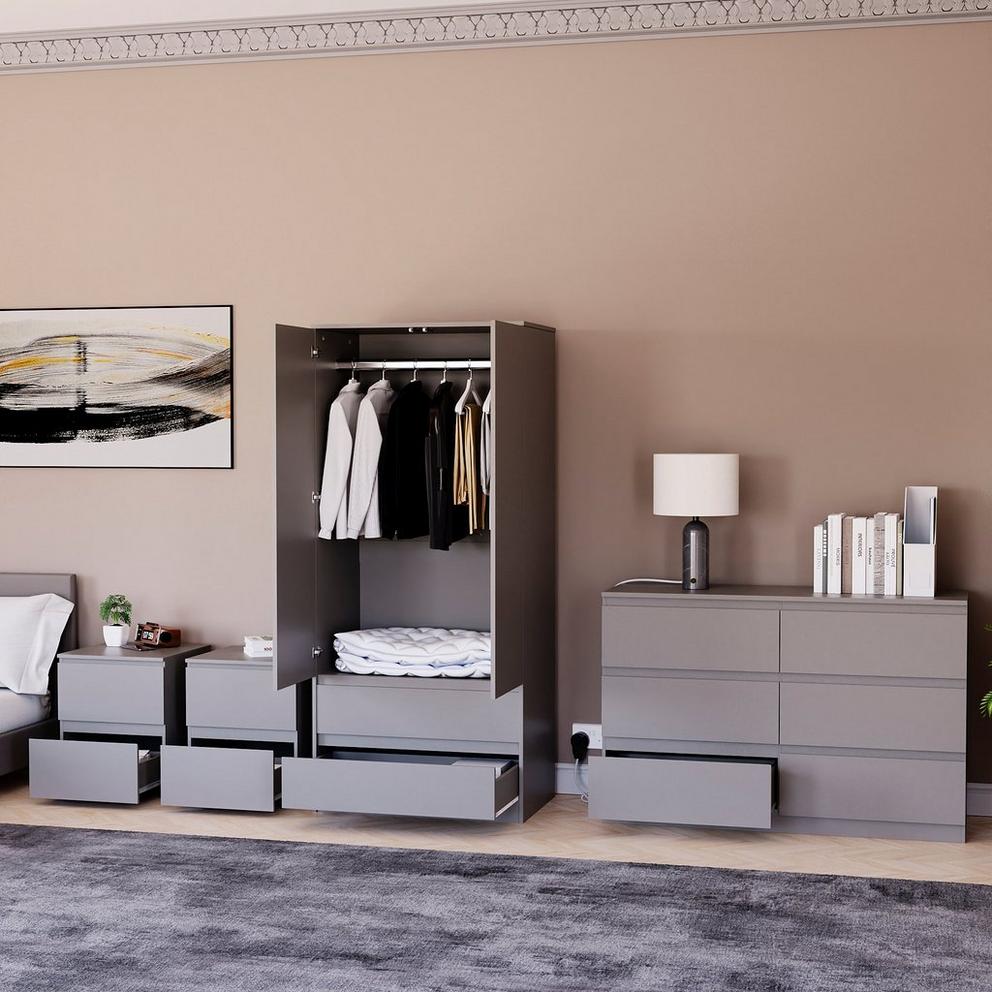 Lassic Vida Designs 4 Piece Denver Bedroom Set 4