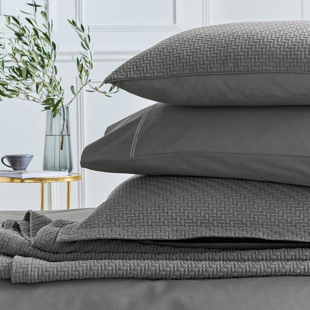 Andaz Duvet Cover