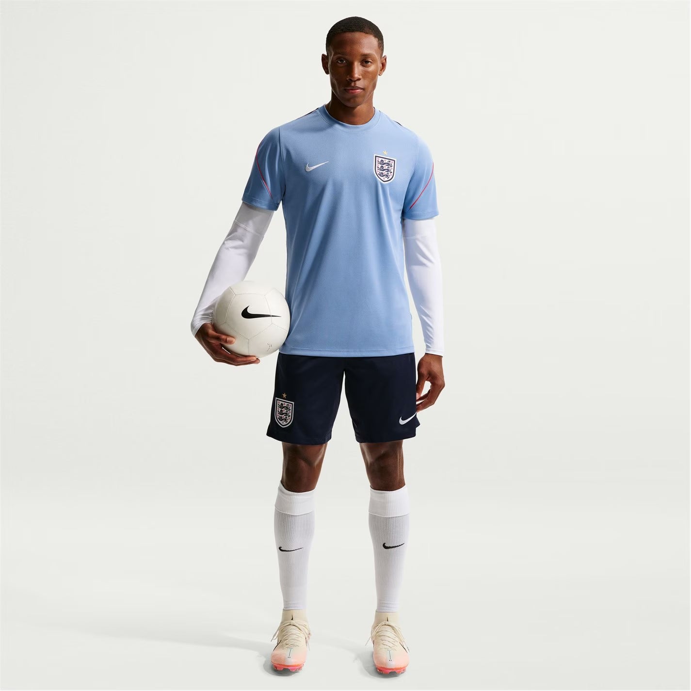 Nike Men's England Short Sleeve T-Shirt