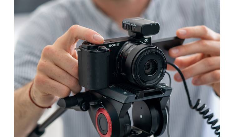 Sony Alpha ZV-E10L Mirrorless Vlog Camera with 16-50mm lens