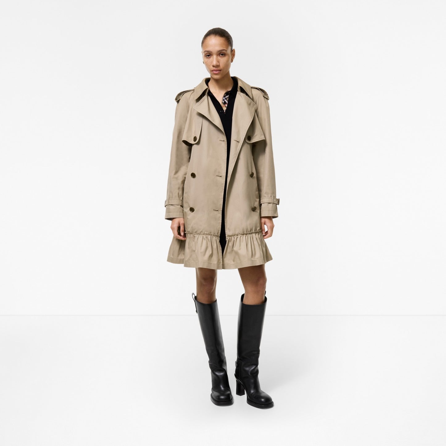 Short Gabardine Tillydrine Trench Coat
