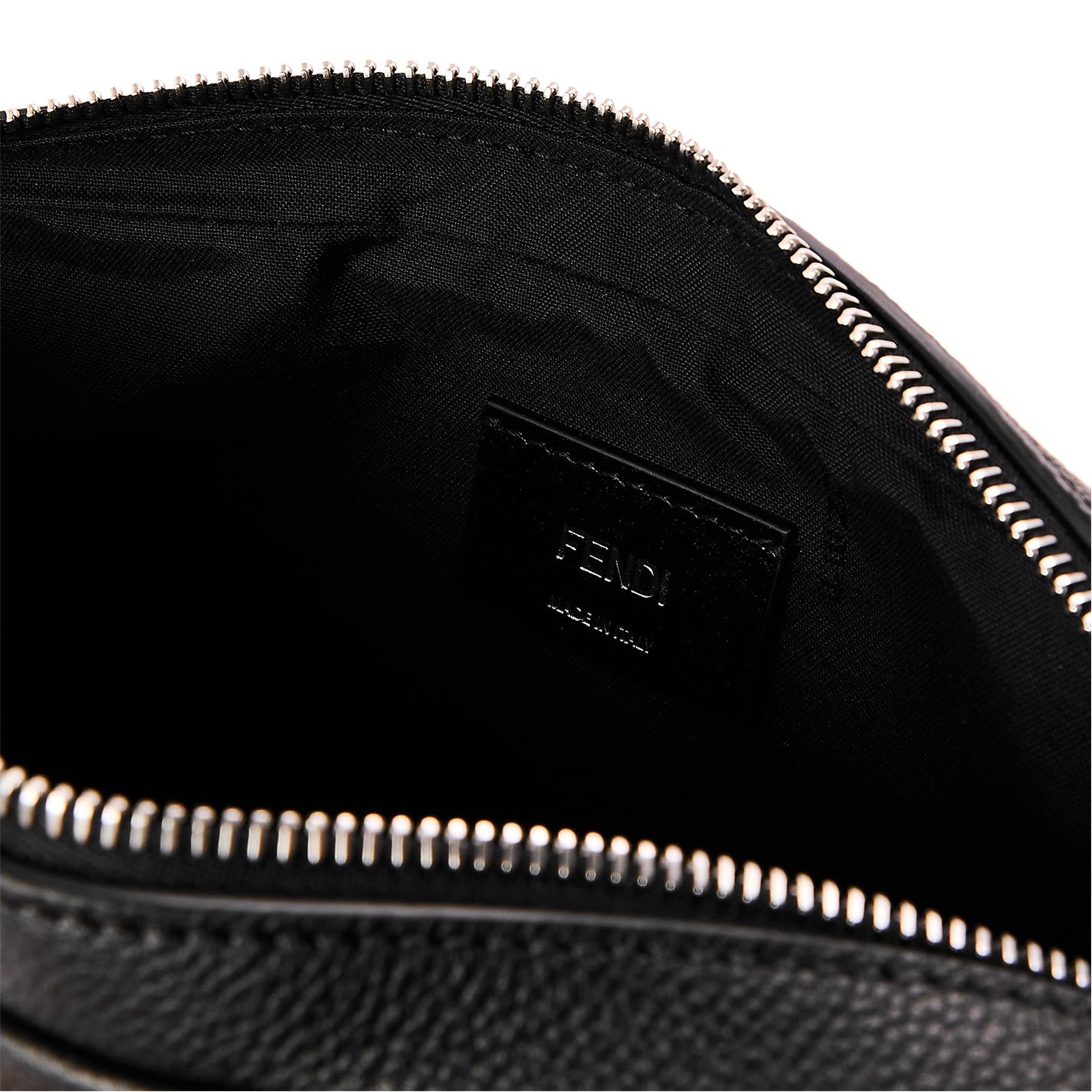 Fendi Logo Cam Case Sn62