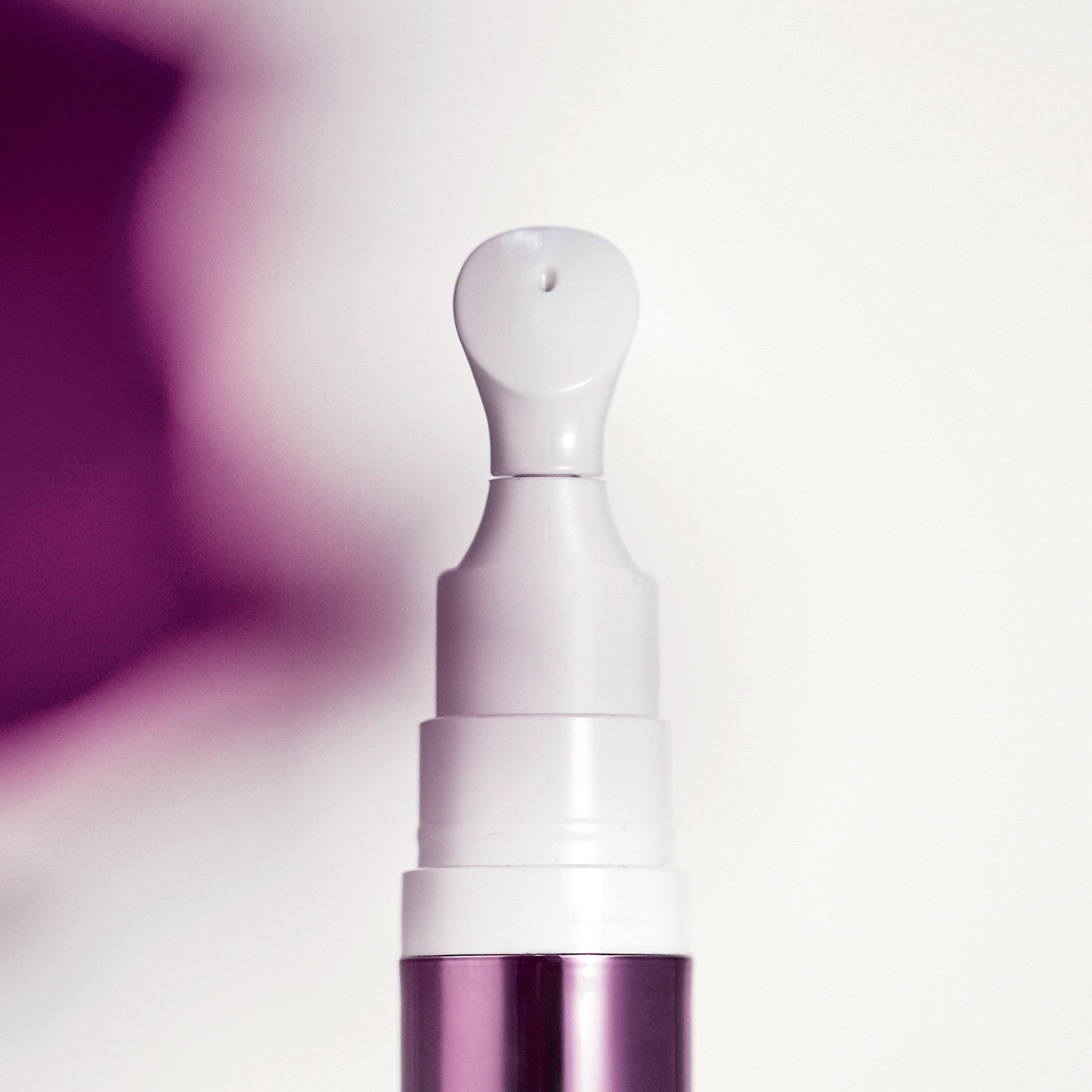 Sisley Black Rose Eye Contour Fluid