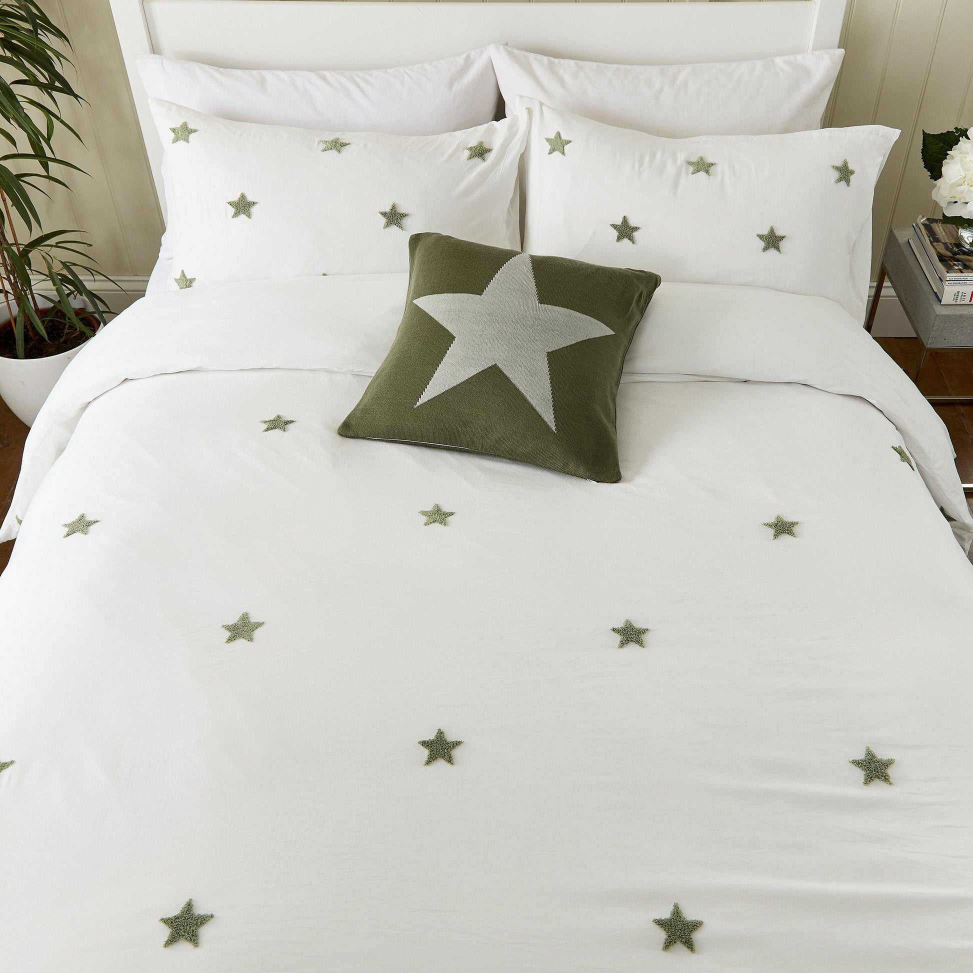 Tufted Star Duvet Set