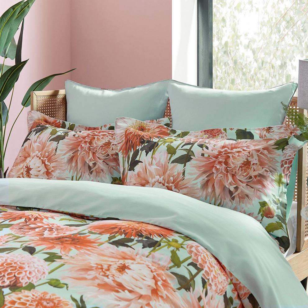 Dahlia Bunch Duvet Cover Set