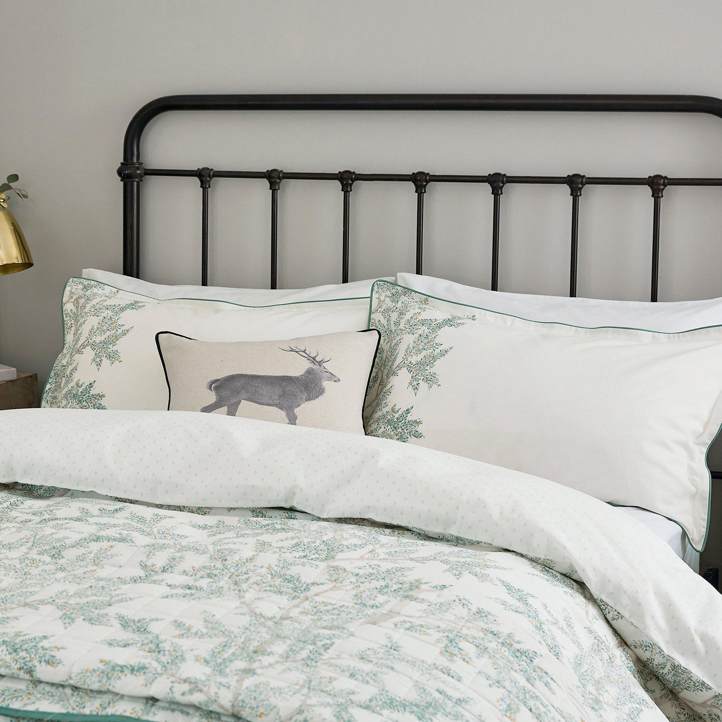 Farthing Wood Duvet Cover Set