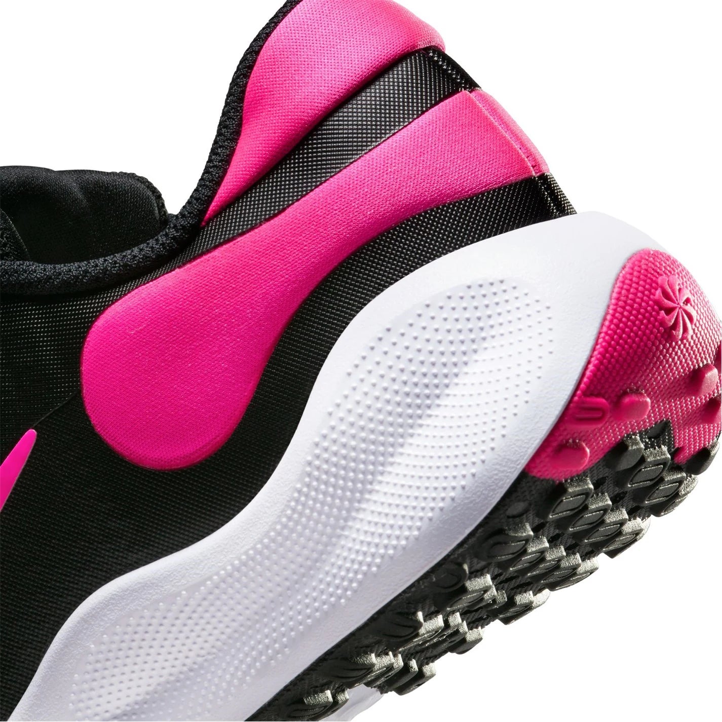 Nike Revolution 7 Big Kids' Shoes