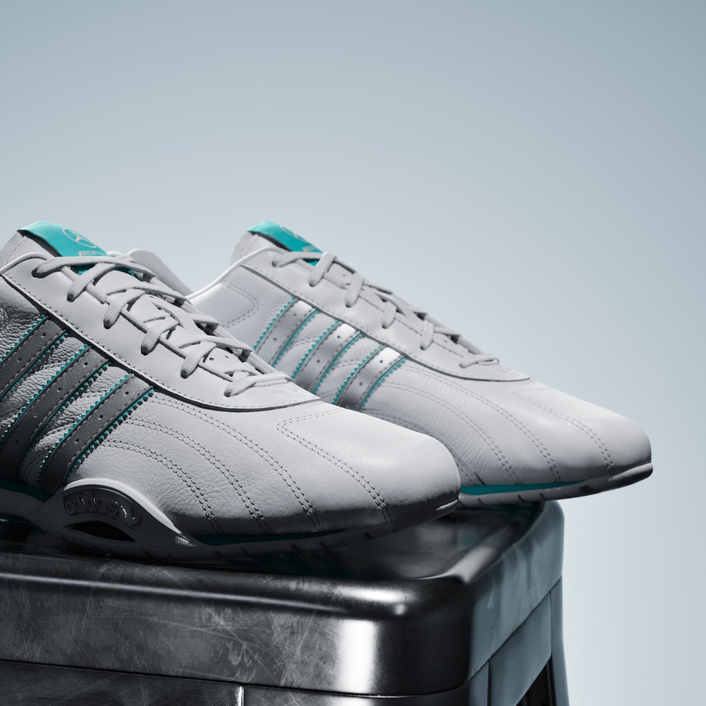 ADIRACER LO MERCEDES AMG PETRONAS F1 TEAM SHOES