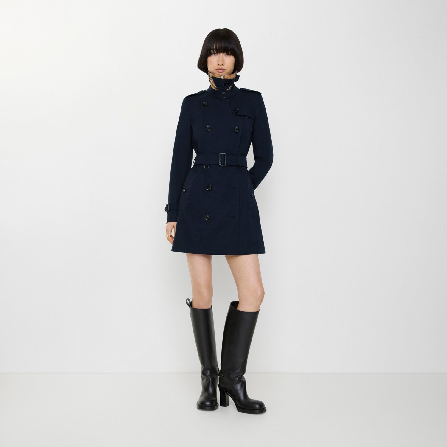 Short Chelsea Heritage Trench Coat