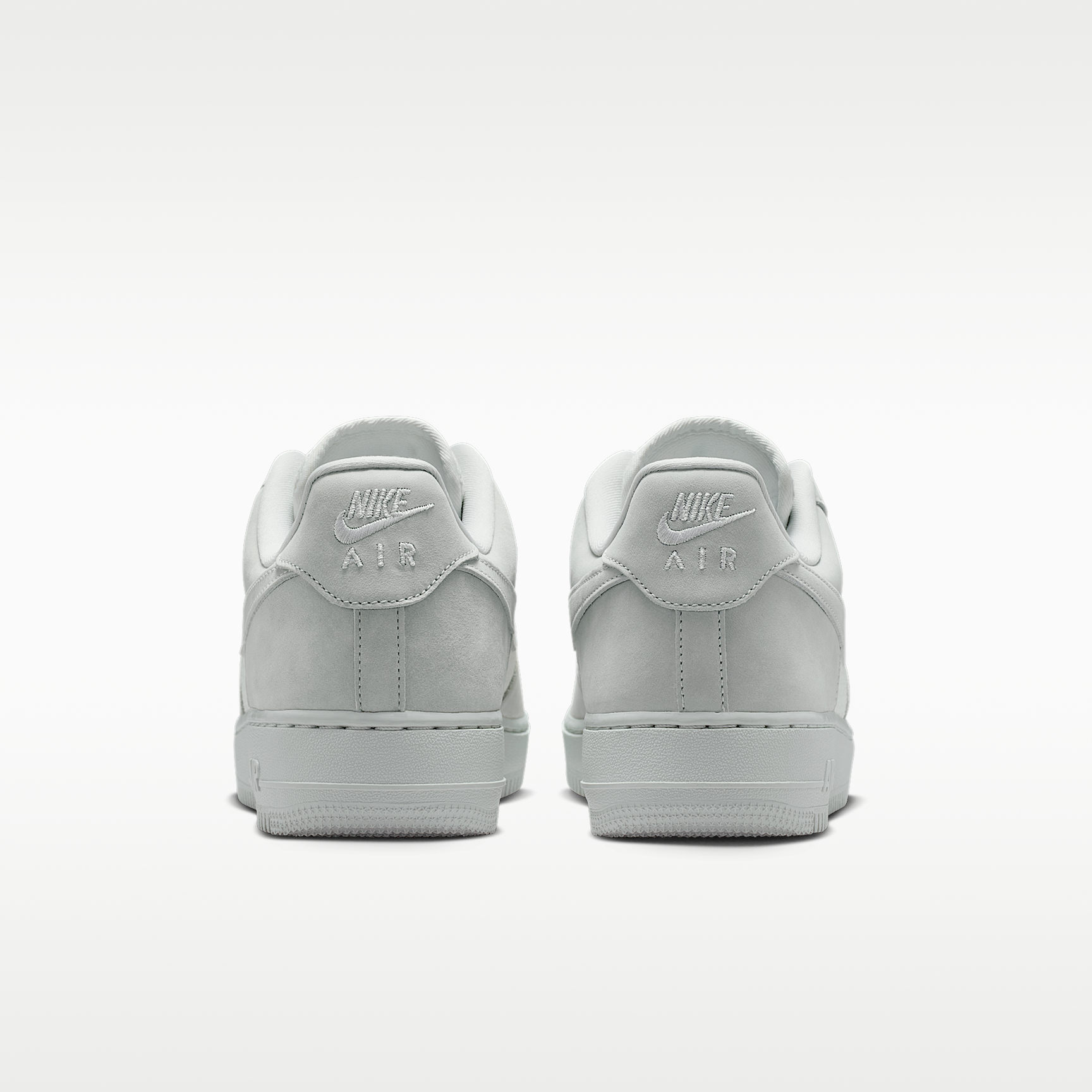 Nike Air Force 1 '07 LV8