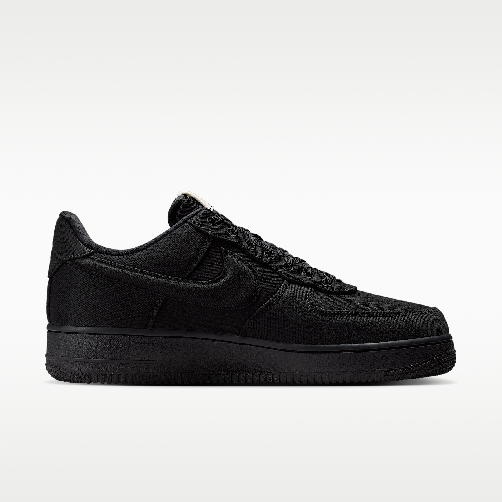 Nike Air Force 1 '07 LV8