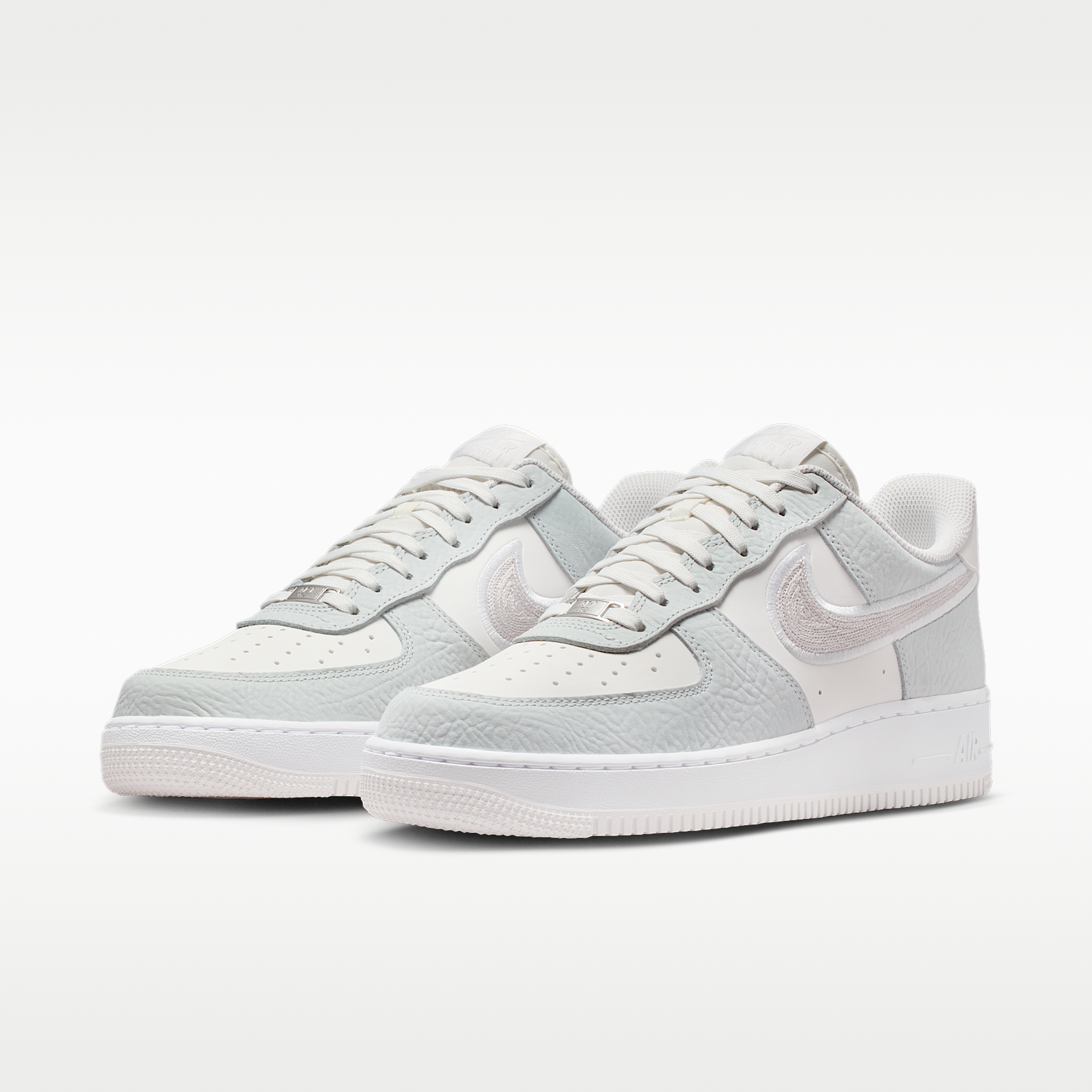 Nike Air Force 1 '07 LV8