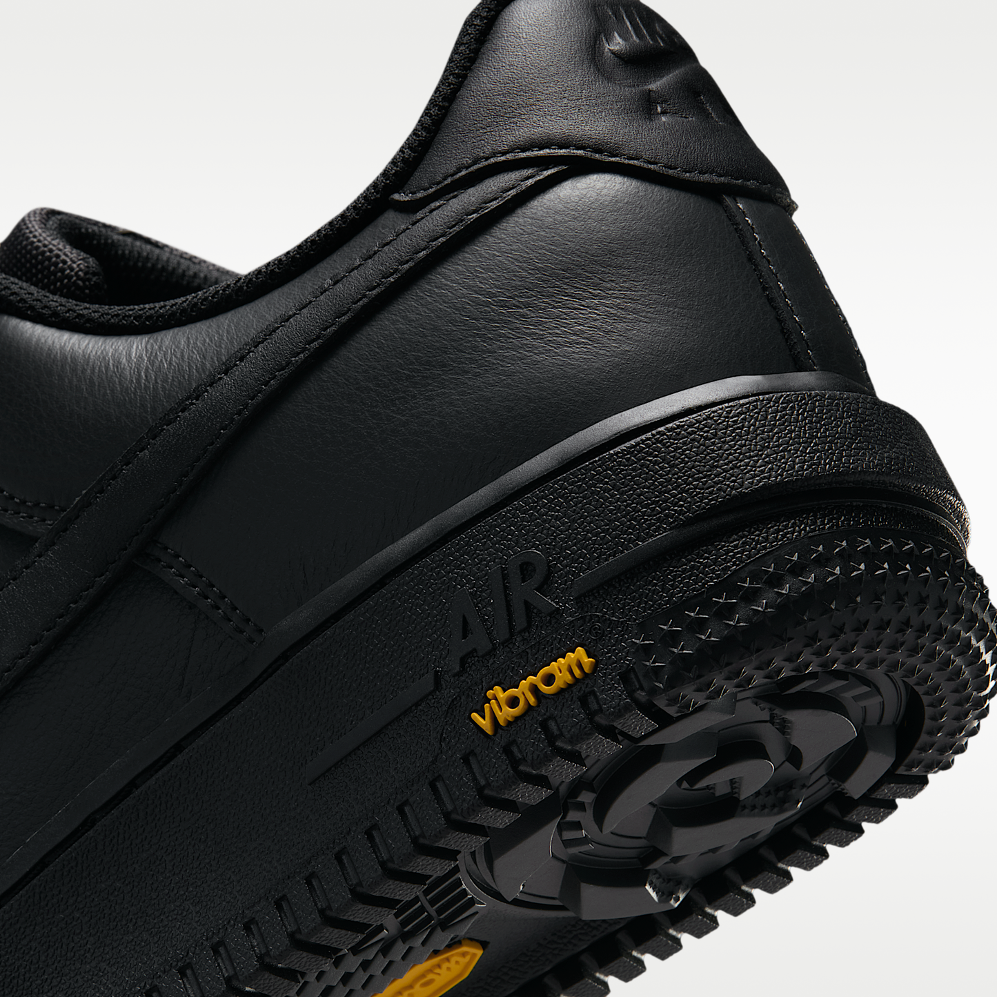 Air Force 1 GORE-TEX Vibram