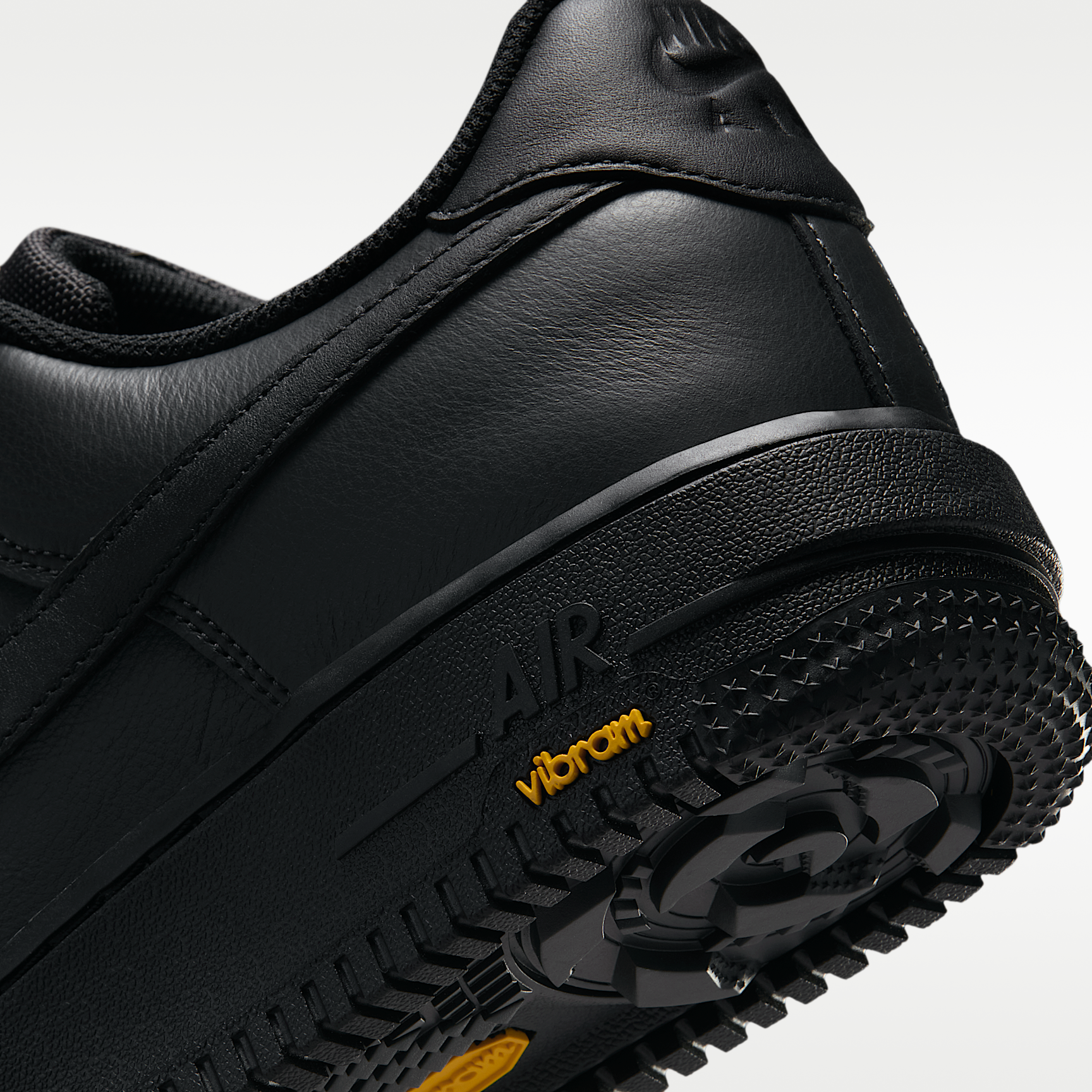 Air Force 1 GORE-TEX Vibram