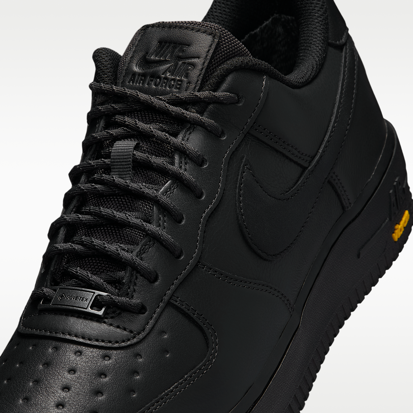 Air Force 1 GORE-TEX Vibram