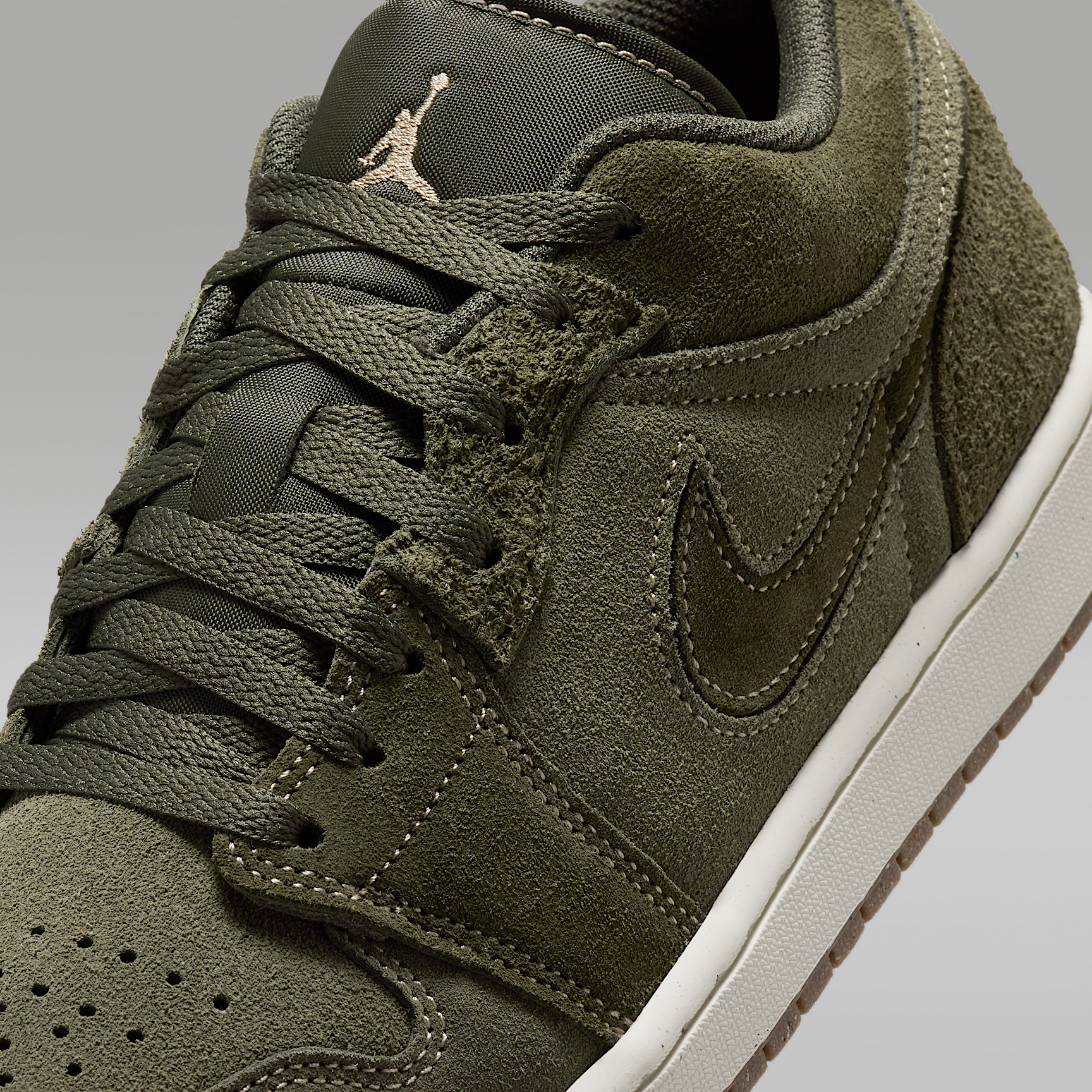 Air Jordan 1 Low SE Craft