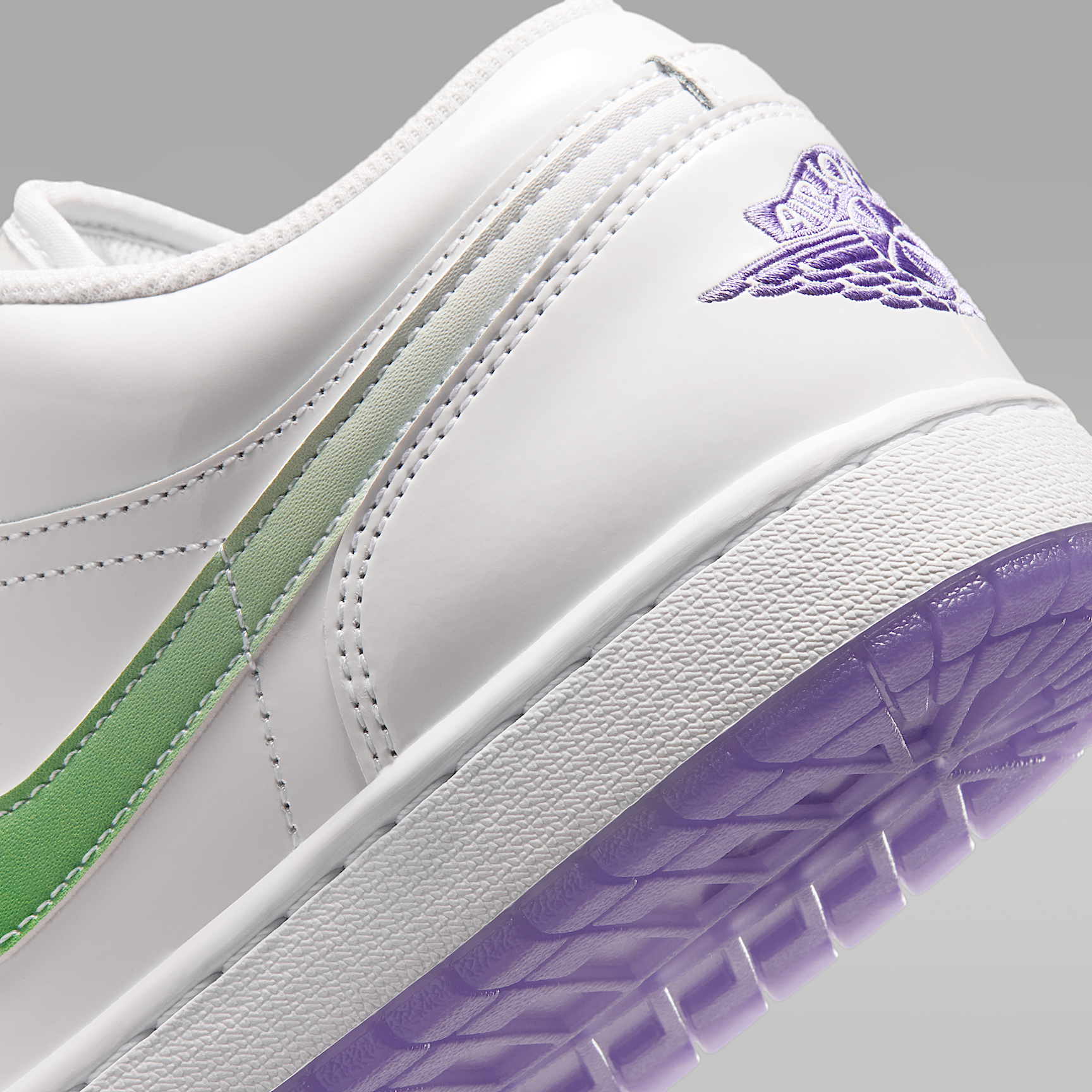 Air Jordan 1 Low SE Quai 54