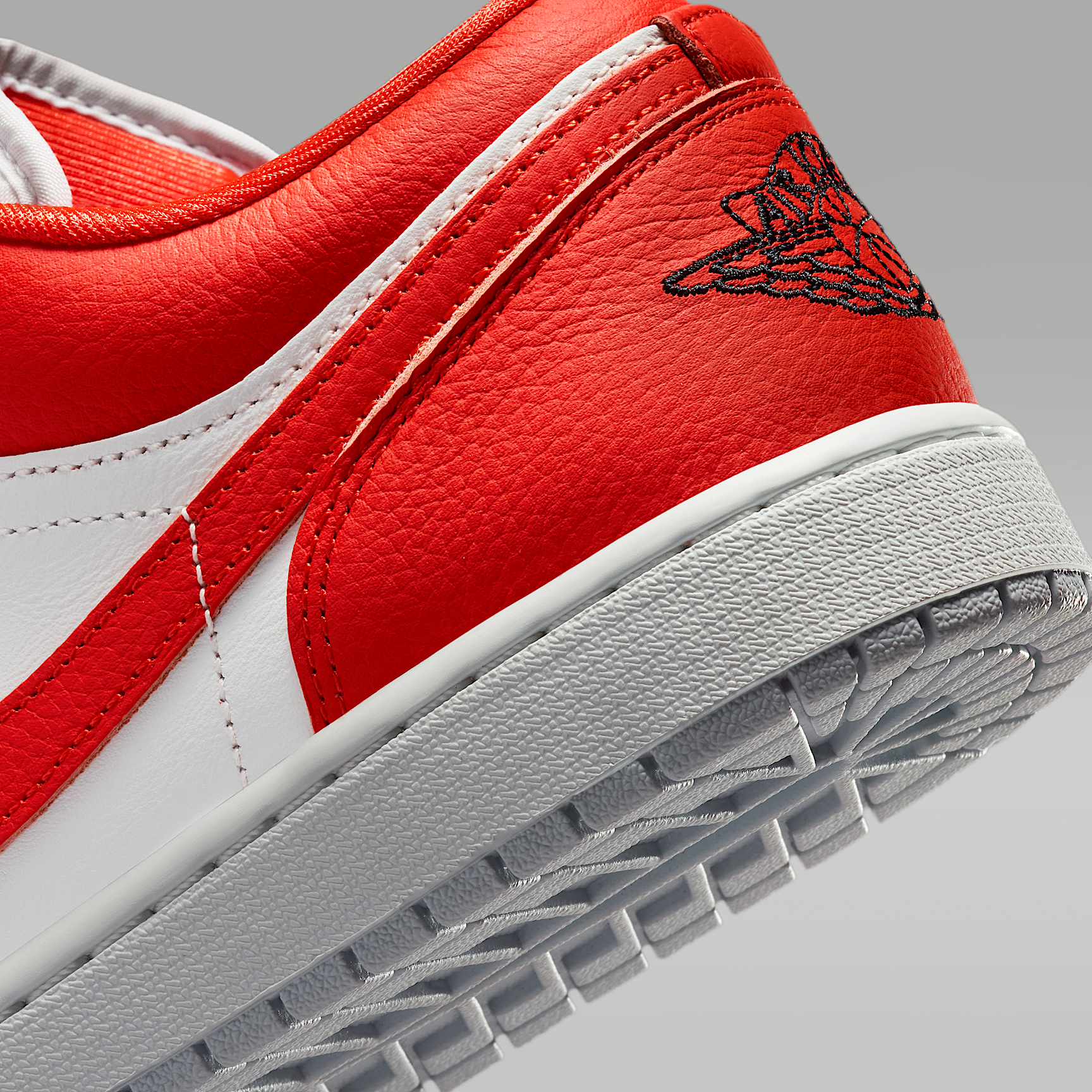 Air Jordan 1 Low SE