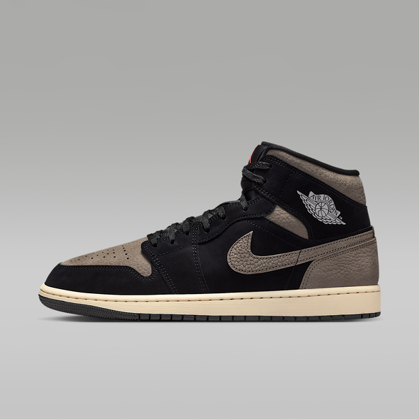 Air Jordan 1 Mid SE