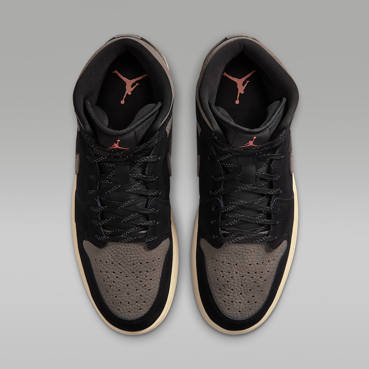 Air Jordan 1 Mid SE