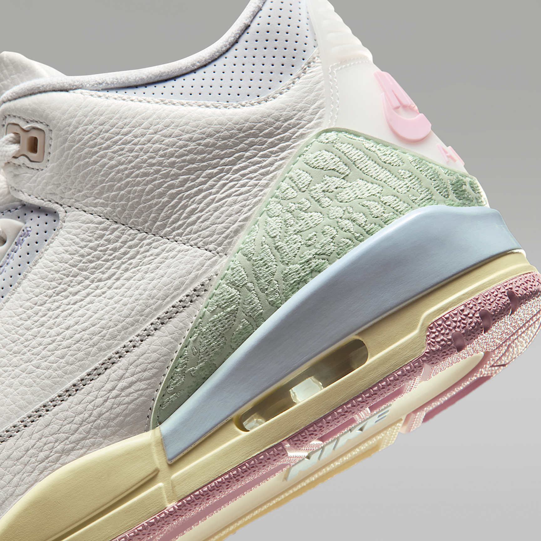 Air Jordan 3 Retro 'Sail and Jade Aura'