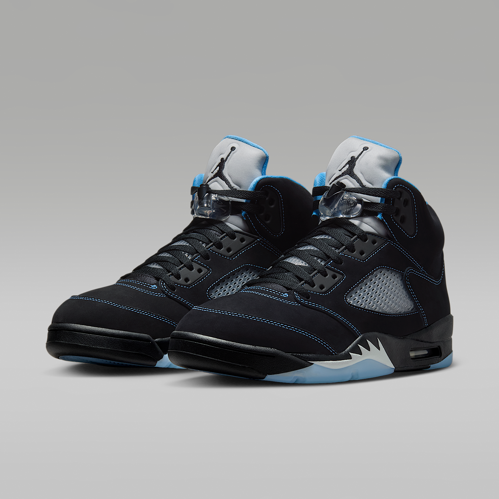 Air Jordan 5 'Black Carolina'