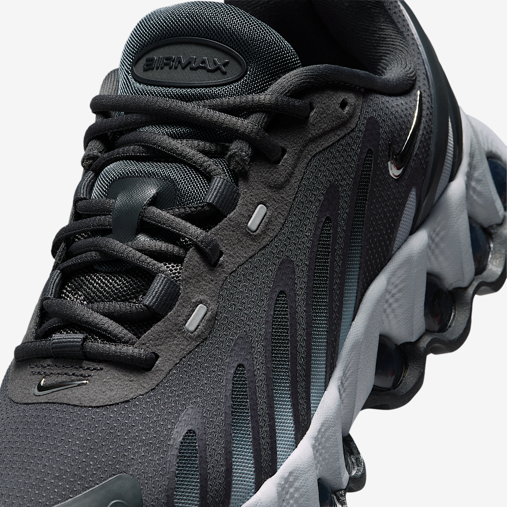 Nike Air Max Dn8 Older Kids' Shoes