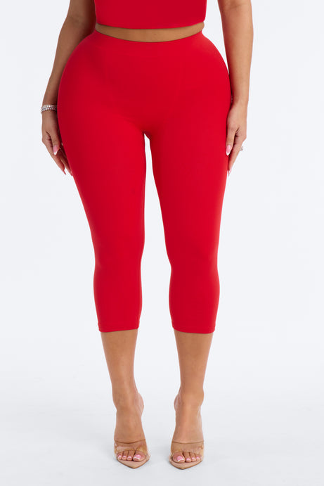 Seamless Smooth Double Lined Capri Pant