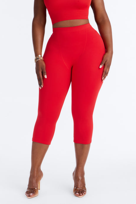 Seamless Smooth Double Lined Capri Pant