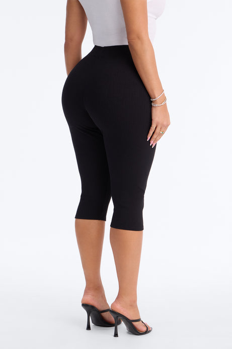 Tory Rib Heavy Contoured High Waisted Pedal Pusher Legging - Black