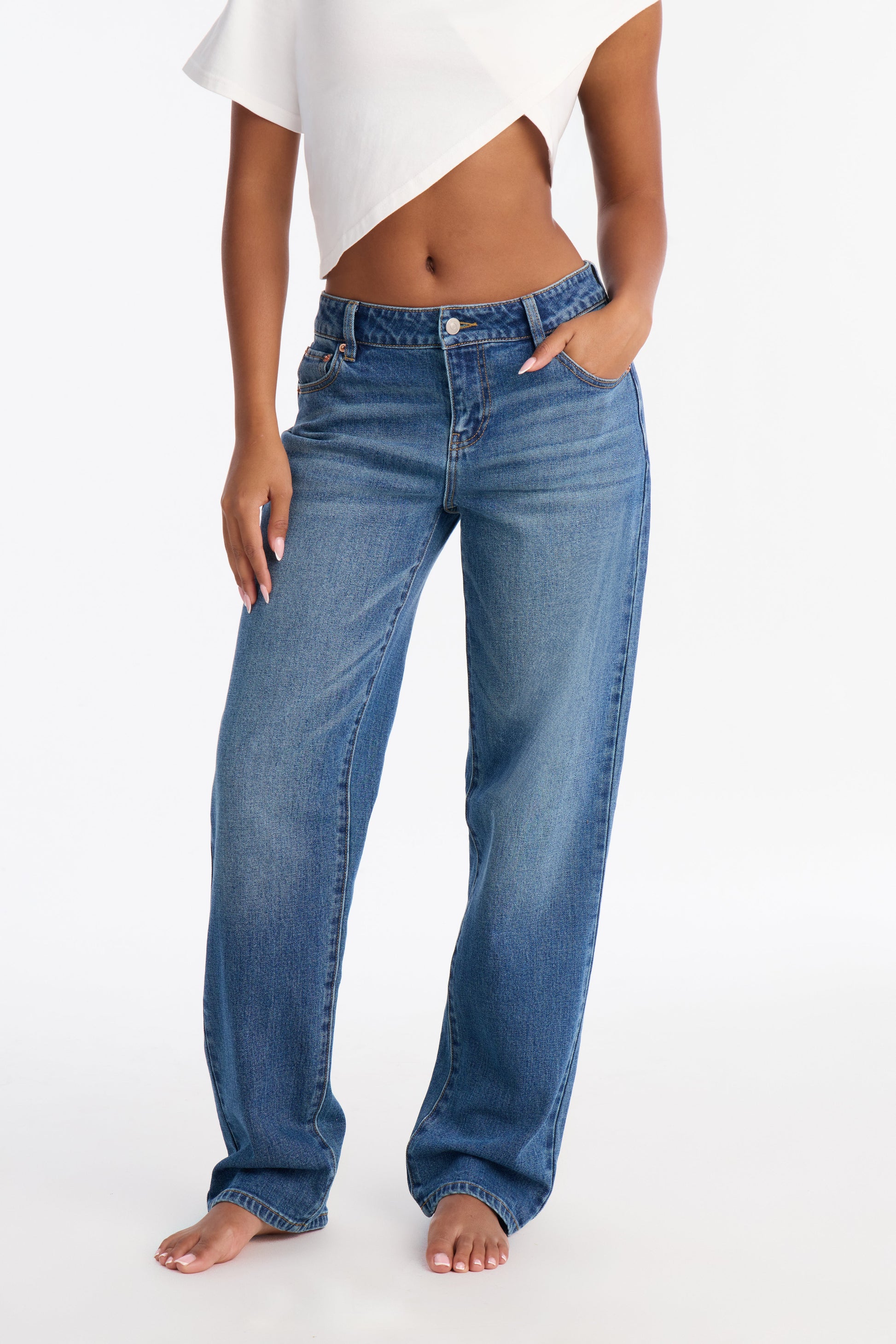Everyday Icon Low Waist Straight Leg Jeans - Vintage Wash