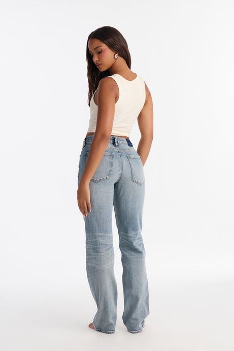 Atlanta Low Stretch Classic Straight Leg Jeans