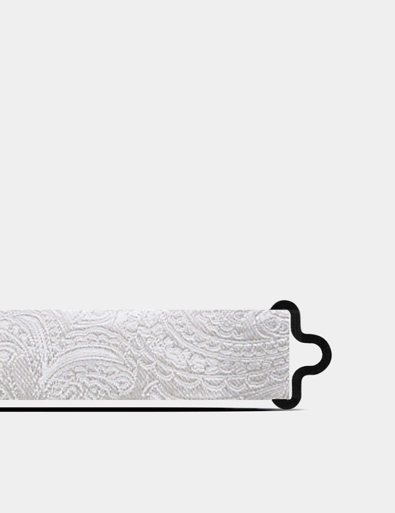 White Jacquard Paisley Silk Bow Tie – Ready Tied