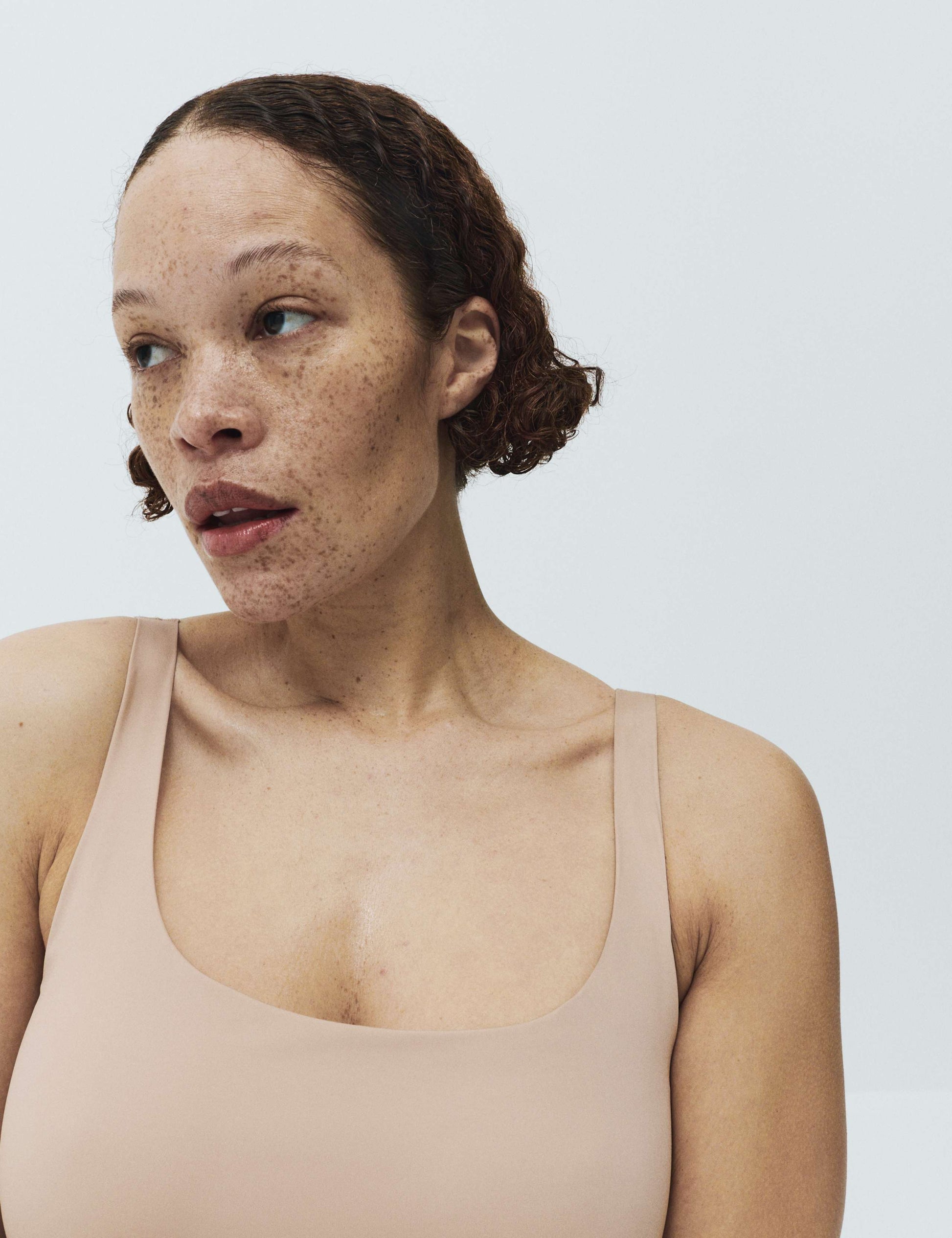 Body Invisibles™ Cupped Shaping Vest