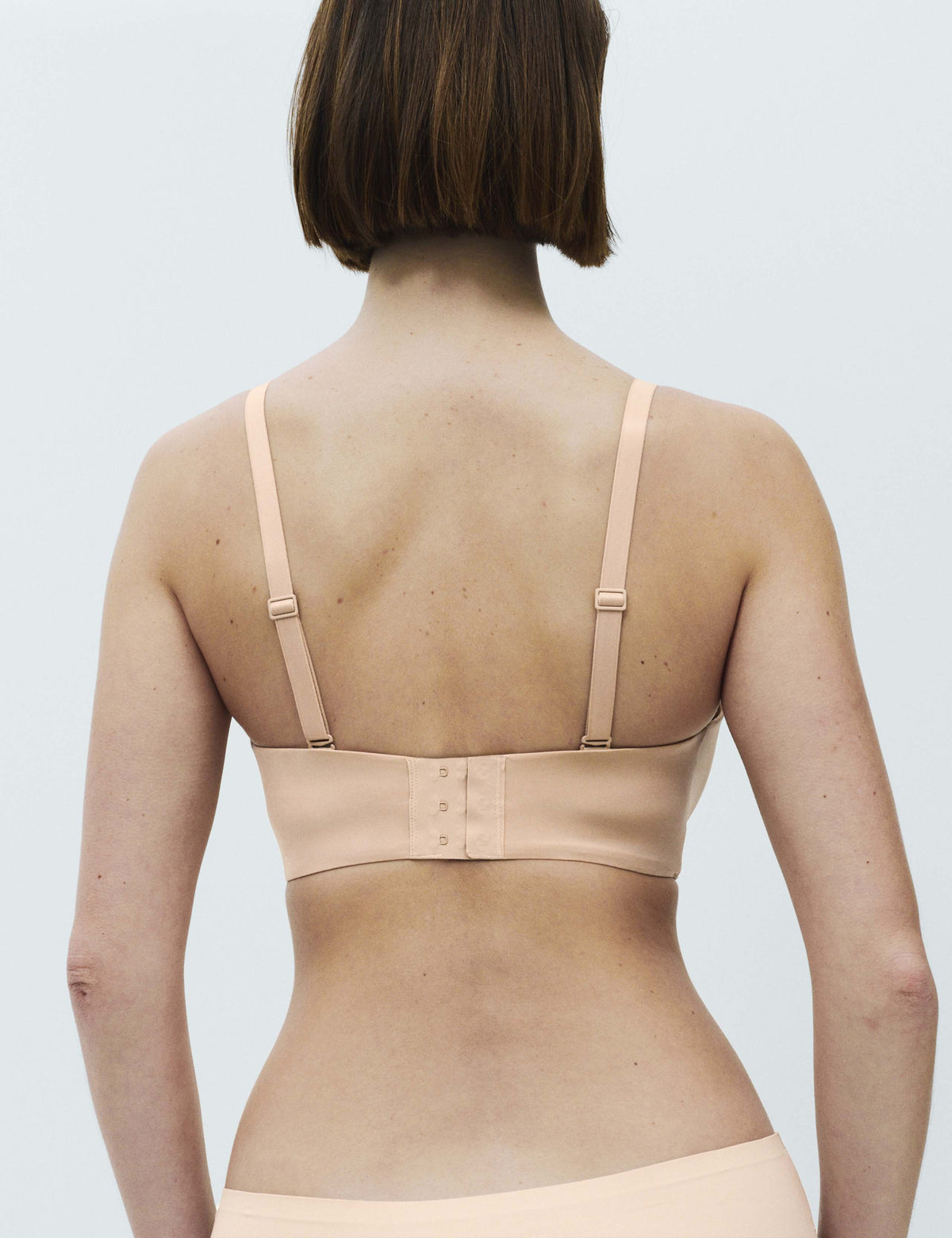 Body Invisibles™ Wired Strapless Bra (F-H)