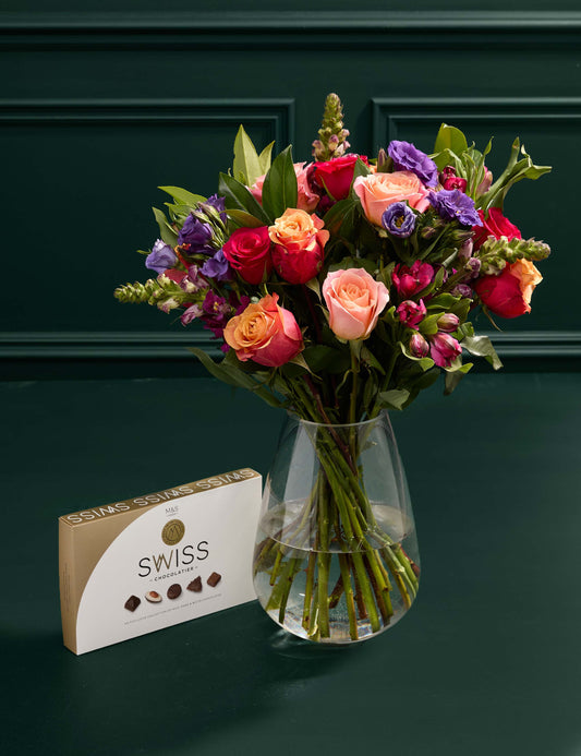 Bright Roses Bouquet with Swiss Chocolates