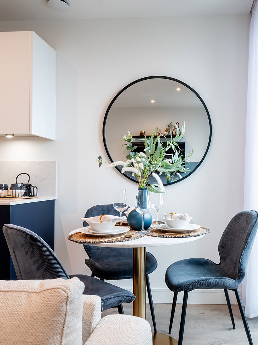 Twelvetrees Park  — Suite 1 2 and 3 Bedroom Ultra Luxury Homes — 24 Hr Concierge and World Class Amenities — West Ham London — E16