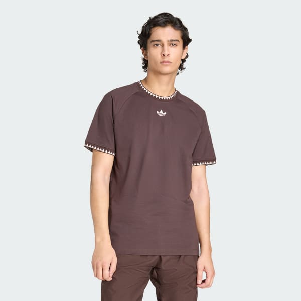 CHEST STRIPES ENGINEERED COLLAR T-Shirt