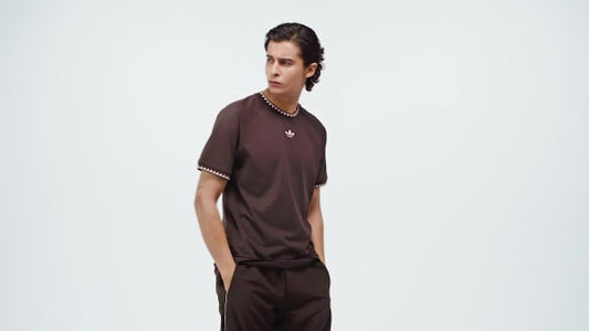 CHEST STRIPES ENGINEERED COLLAR T-Shirt