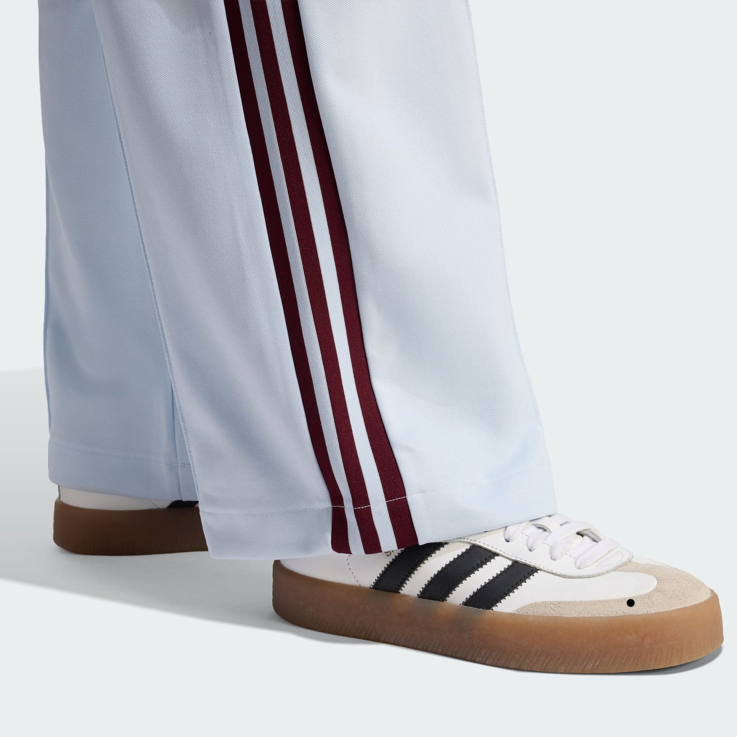 CLASSIC TRACK PANTS