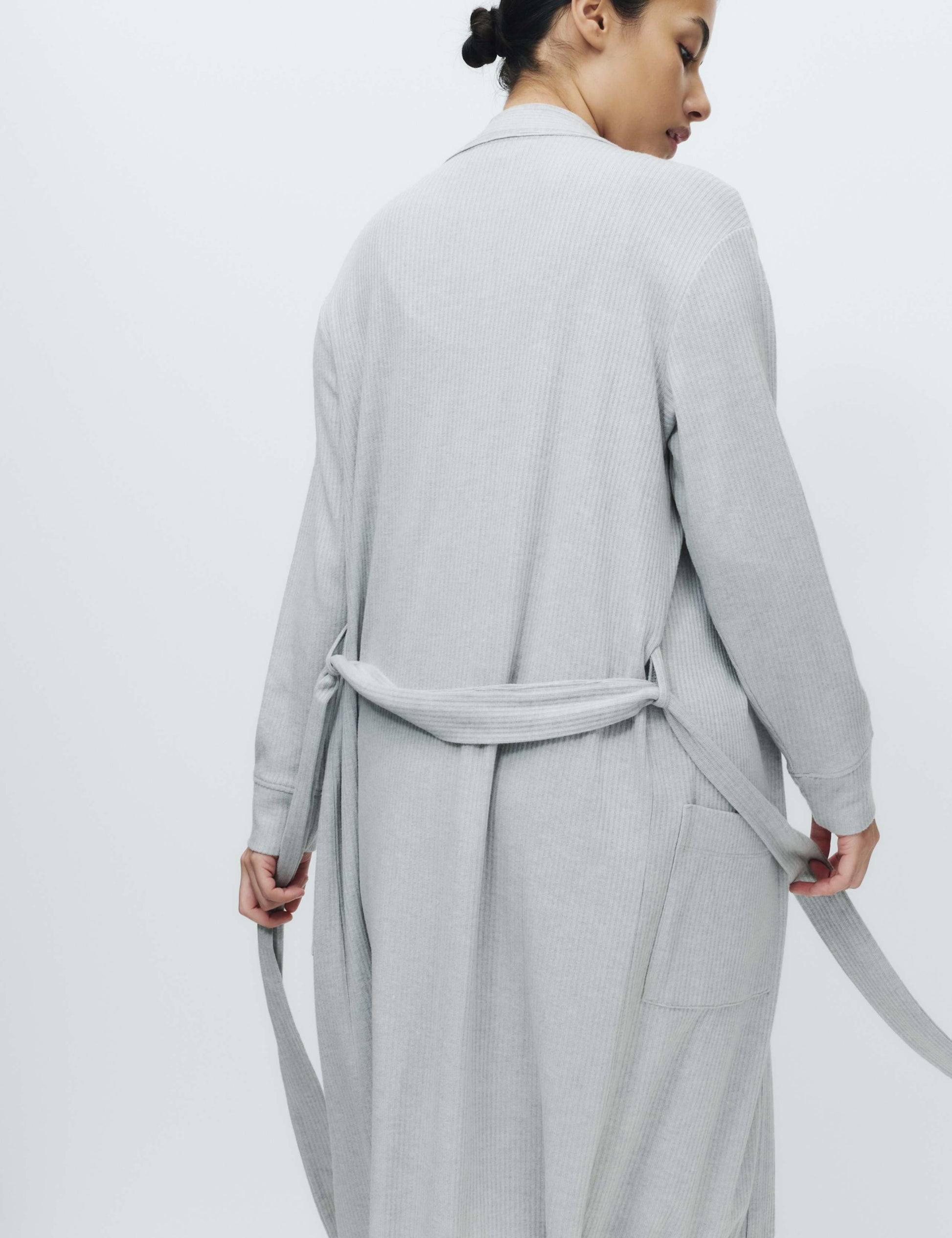 Cosy Ribbed Tie Wrap