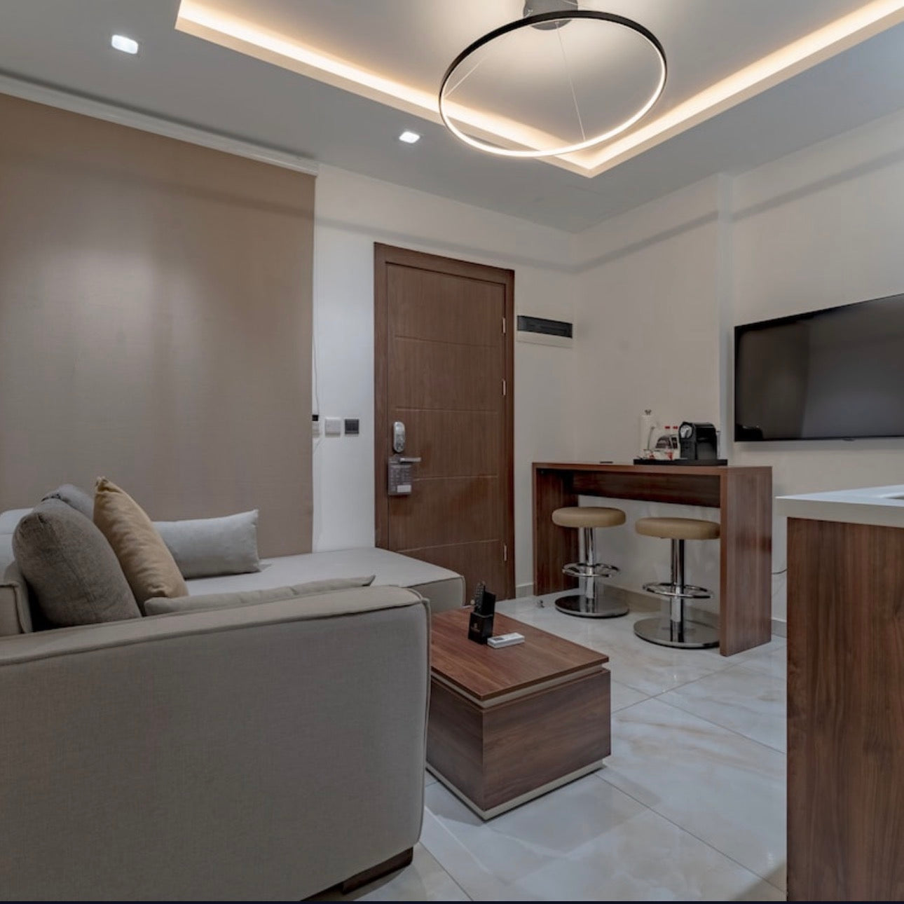 Shared Ownership at Pelican Hotel Apartments in Cantonment Accra Ghana