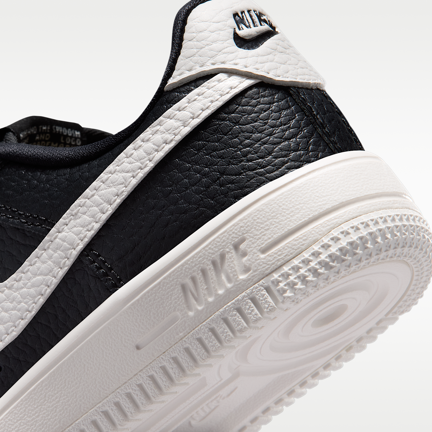 Nike Force 1 Low